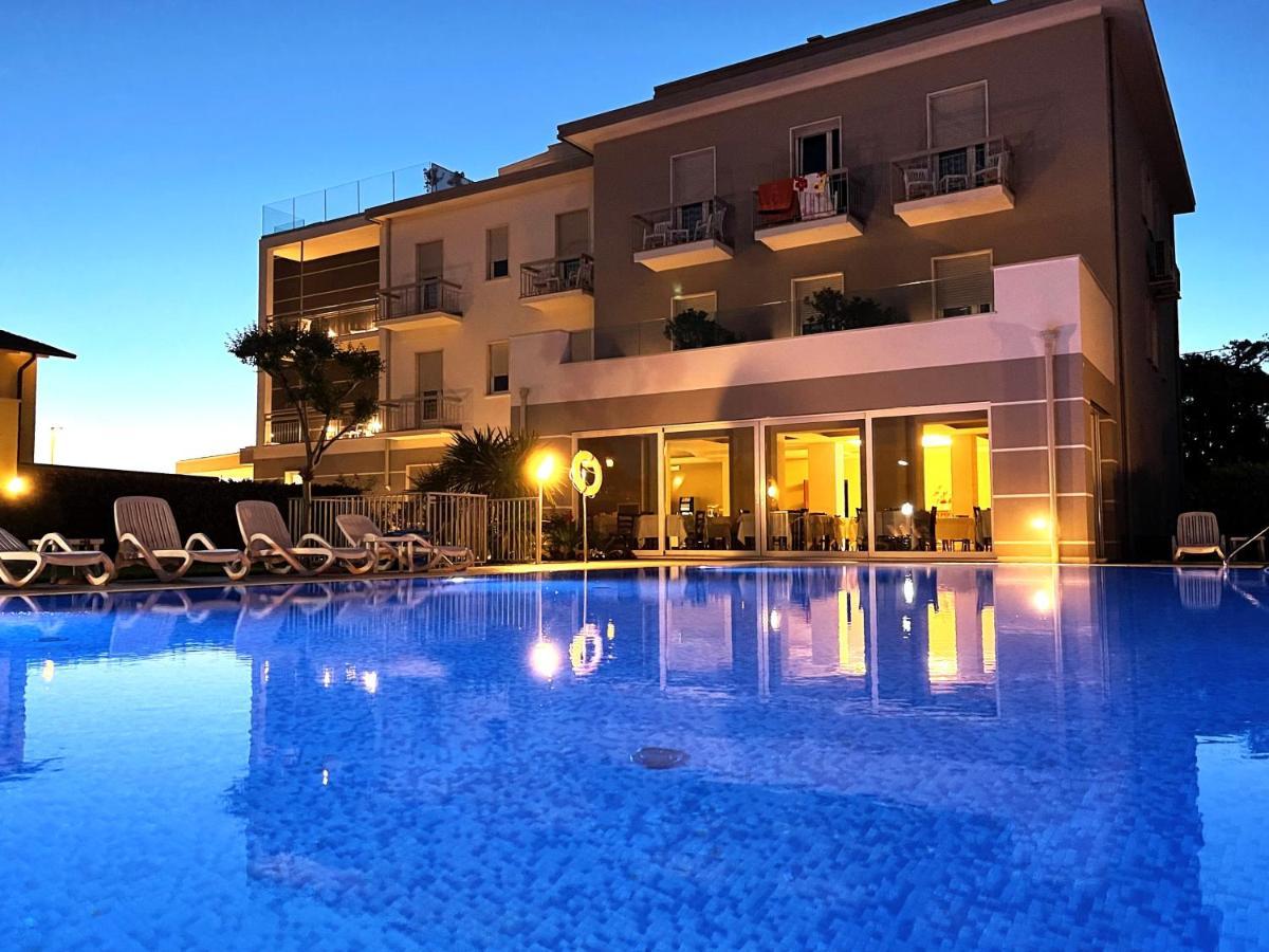 Hotel Paradiso Bardolino Exteriör bild