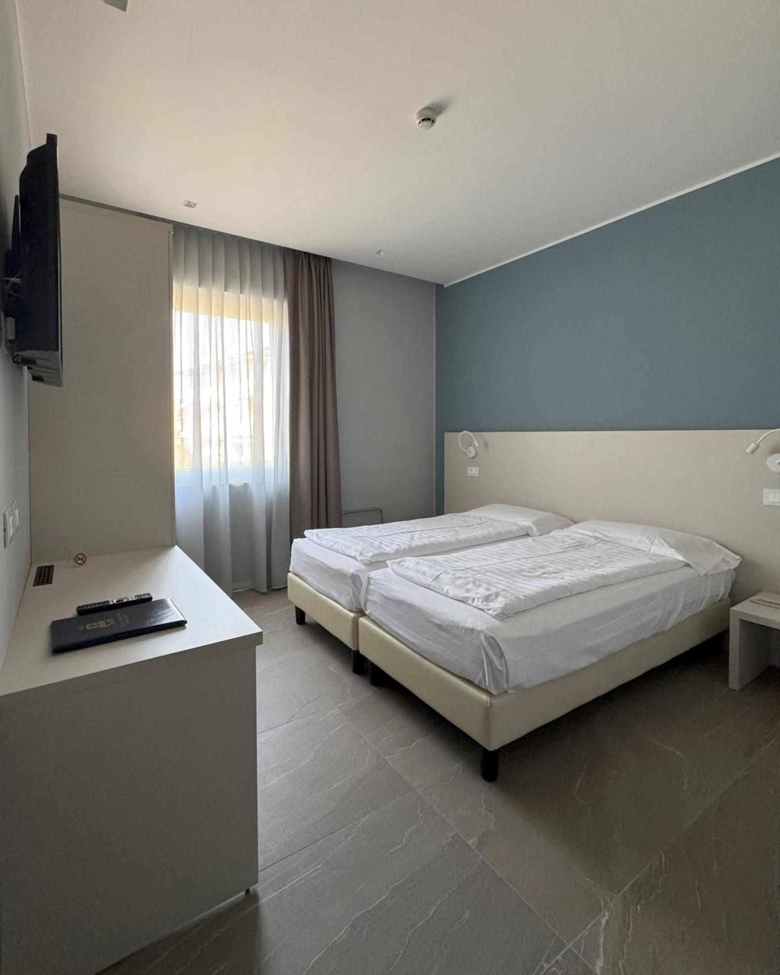 Hotel Paradiso Bardolino Exteriör bild