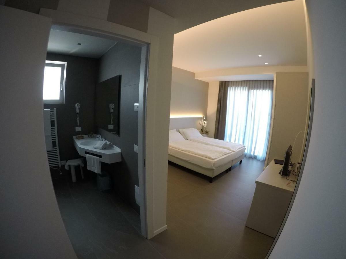 Hotel Paradiso Bardolino Exteriör bild